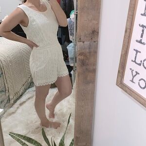 Japna lace romper size XLarge new with tags